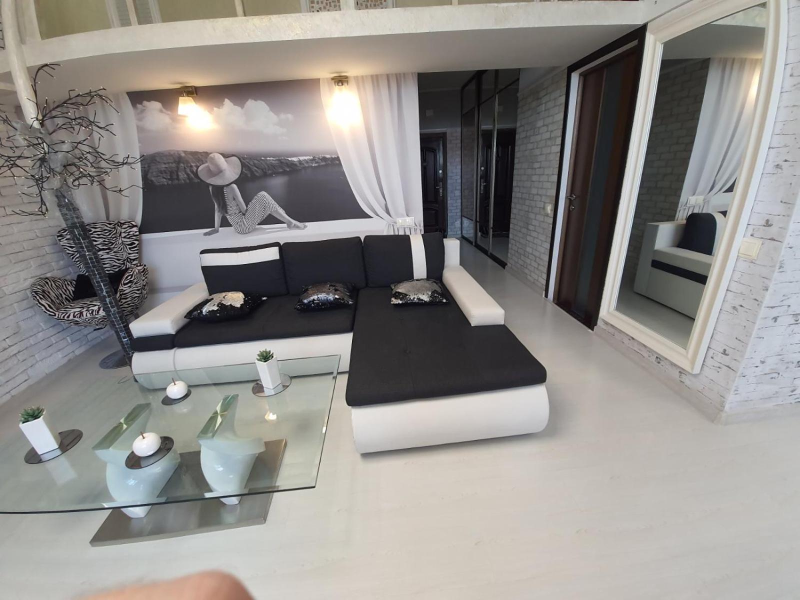 Apartment Penthouse คีชีเนา ห้อง รูปภาพ