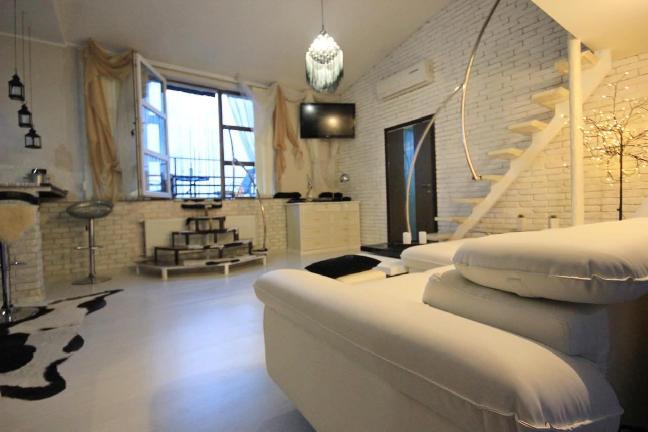 Apartment Penthouse คีชีเนา ภายนอก รูปภาพ