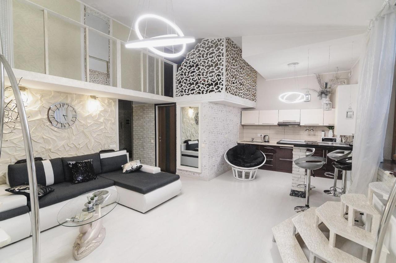 Apartment Penthouse คีชีเนา ภายนอก รูปภาพ